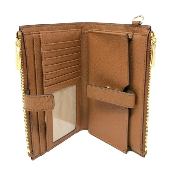 MICHAEL KORS Adele Leather Smartphone Wallet - Picture 4 of 5